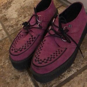 TUK Velvet Raspberry Creepers